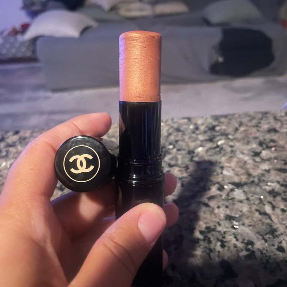 Chanel Les Beiges Healthy Glow Sheer Colour Stick in Shade No20